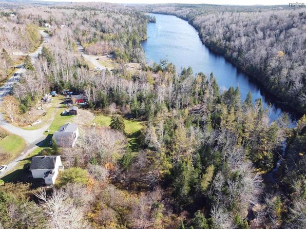 409 Highway 224, Sheet Harbour, NS B0J 3B0
