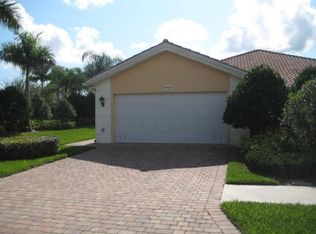 7716 Rozzini Ln, Naples, FL 34114