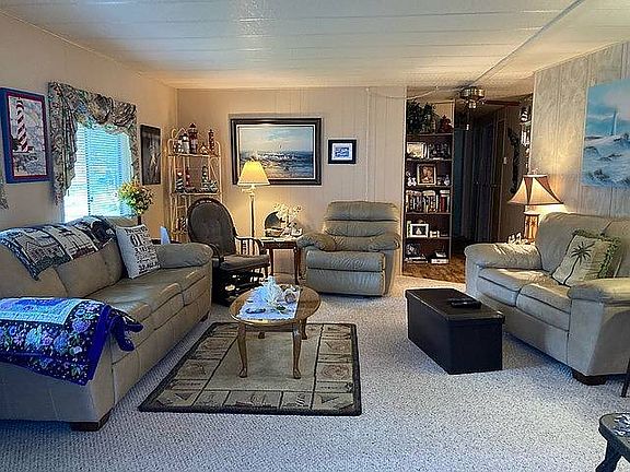 4th image of 235 Inverness Ln