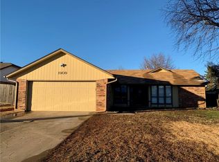 1909 Morren Dr, Norman, OK 73071