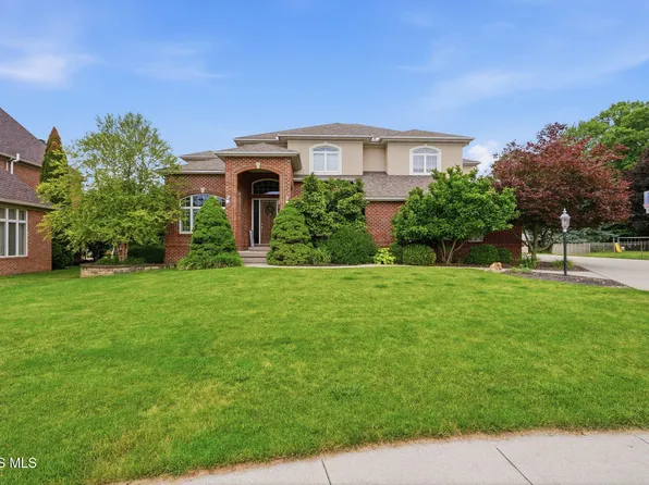 456 Strathaven Dr, Findlay, OH 45840