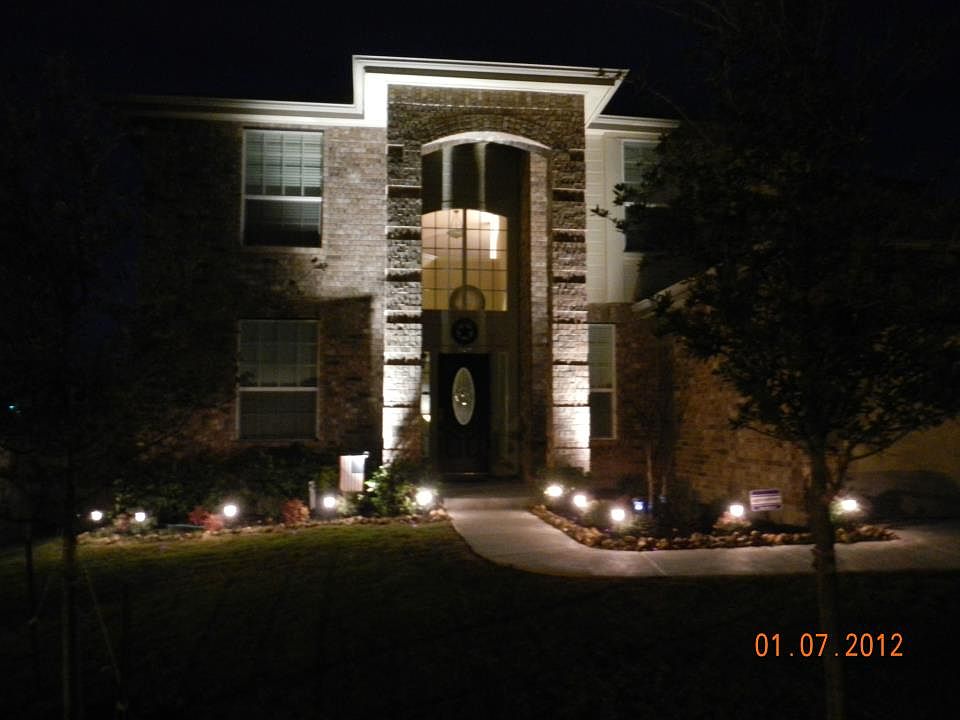 1st image of 310 Mayflower