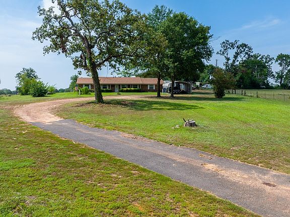 3rd image of 3648 State Highway 154 E