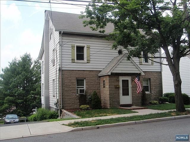 1st image of 377 Palisade Ave