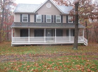 147 Franklin Ave, Mastic, NY 11950