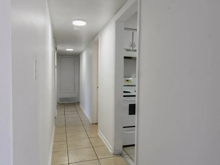 119 Krueger St — Photo 13