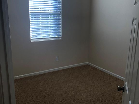 5th image of 24002 Bridgeport Ln Unit 55