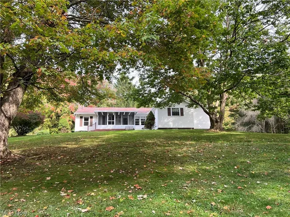 6810 Woodard Rd, Andover, OH 44003