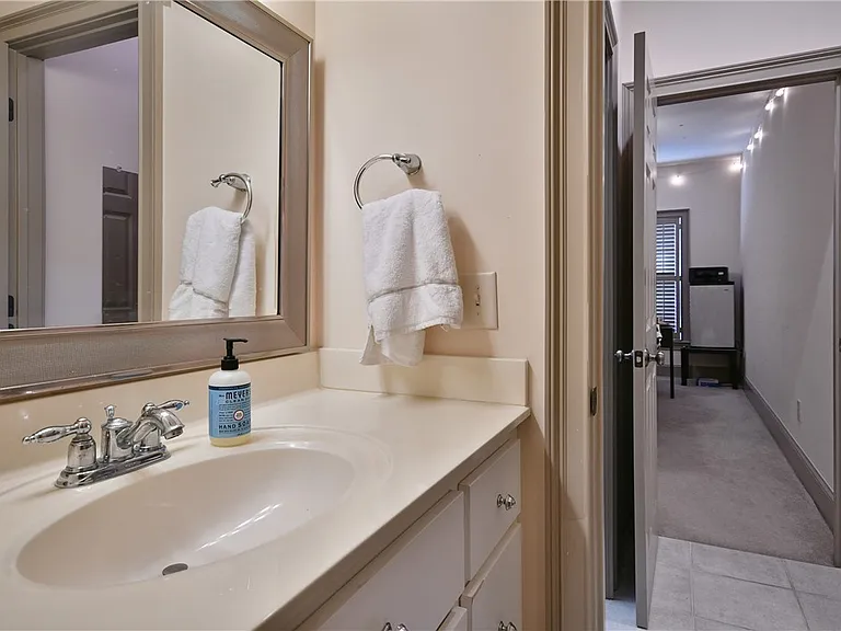 324 Village Walk Ln — Photo 15