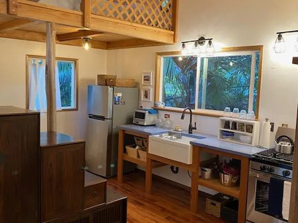15-1823 7th Ave, Keaau, HI 96749