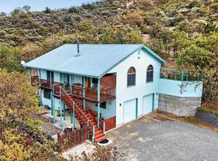 1522 Oak Valley Dr, Yreka, CA 96097