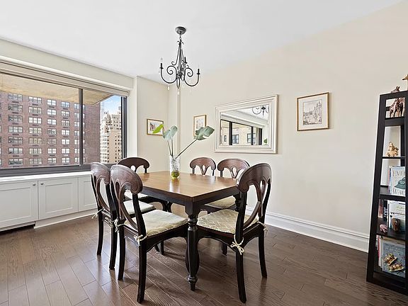 3rd image of 203 E 72nd St APT 11-C