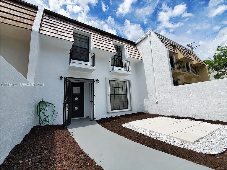 9780 SW 92nd Ter #0 — Photo 5