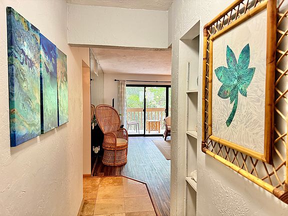 4th image of 76-6283 Alii Dr APT B302