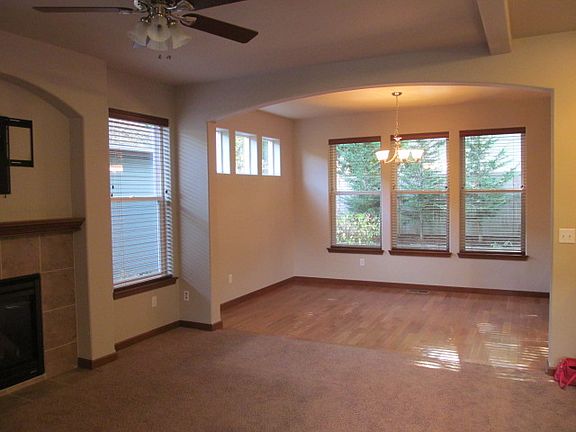 4th image of 4631 Helena Ave SE
