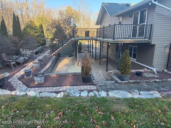 4th image of 122 Deep Woods Ln