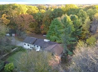 22649 N Dixboro Rd, South Lyon, MI 48178