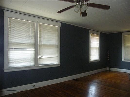 1st image of 1318 Fenton Ave