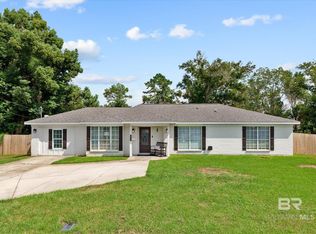 15 Magnolia Cir, Foley, AL 36535
