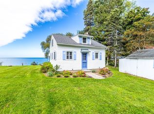5367 Contant Shrs, Williamson, NY 14589