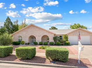 6716 Camino Fuente Dr, El Paso, TX 79912