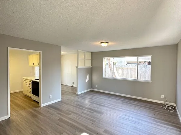 20102 Port Cir, Huntington Beach, CA 92646