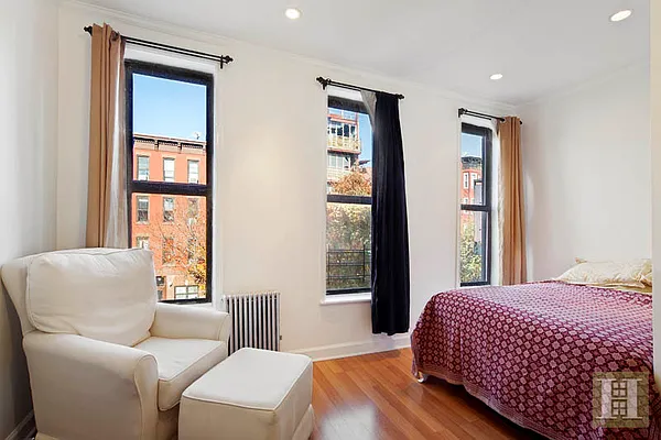 Rented by Halstead Real Estate | media 39