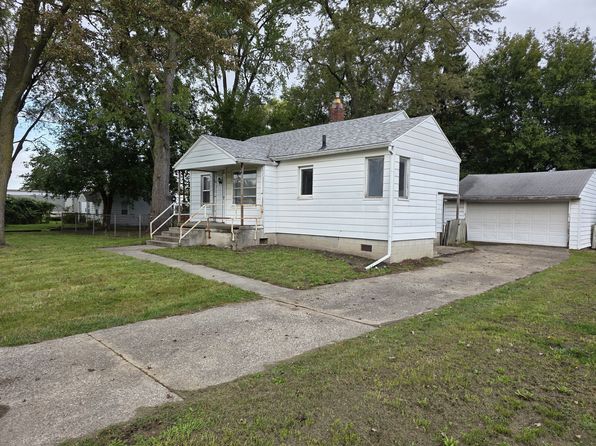 545 Brysen Ave