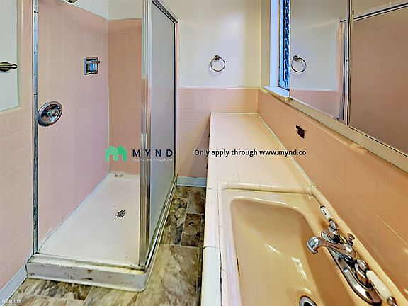 5th image of 3335 68th Ave APT B