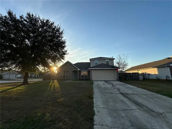 637 Huseman Ln, Covington, LA 70435