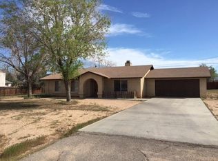 21055 Sloux Rd, Apple Valley, CA 92308