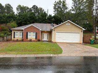 1371 Andrew Ct, Lawrenceville, GA 30043