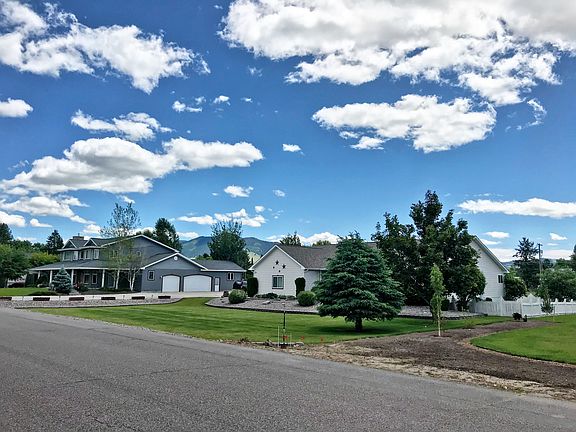 Right front house view