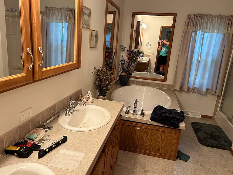 1360 Cypress Ct — Photo 7