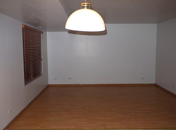 3rd image of 1785 Alexandria Ln