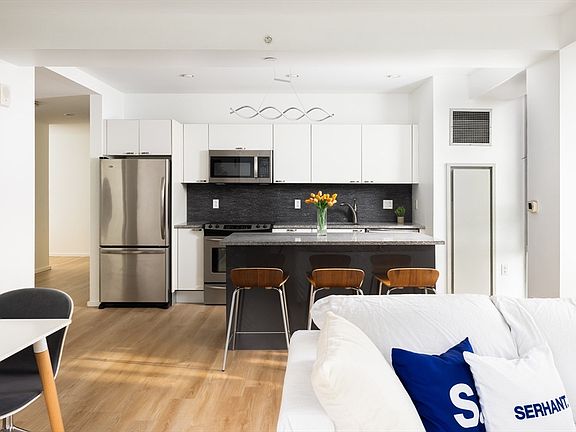 5th image of 2 Earhart St Unit 1003
