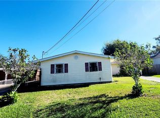 5611 Congress Dr, New Orleans, LA 70126