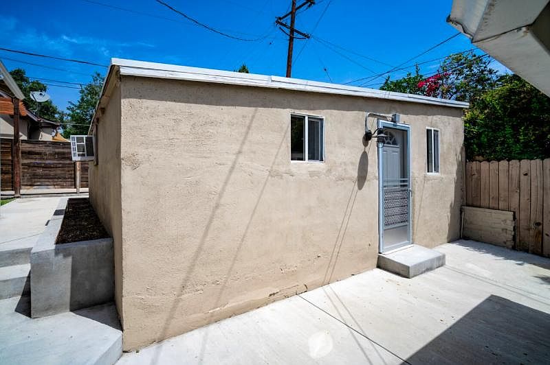 2nd image of 2115 Waltonia Dr #2