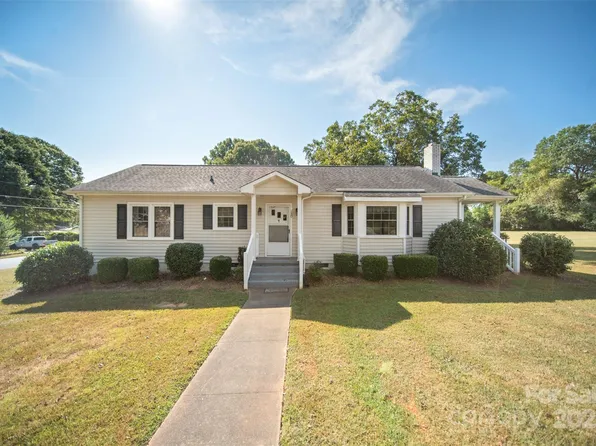 130 Bailey Ave, Rock Hill, SC 29732