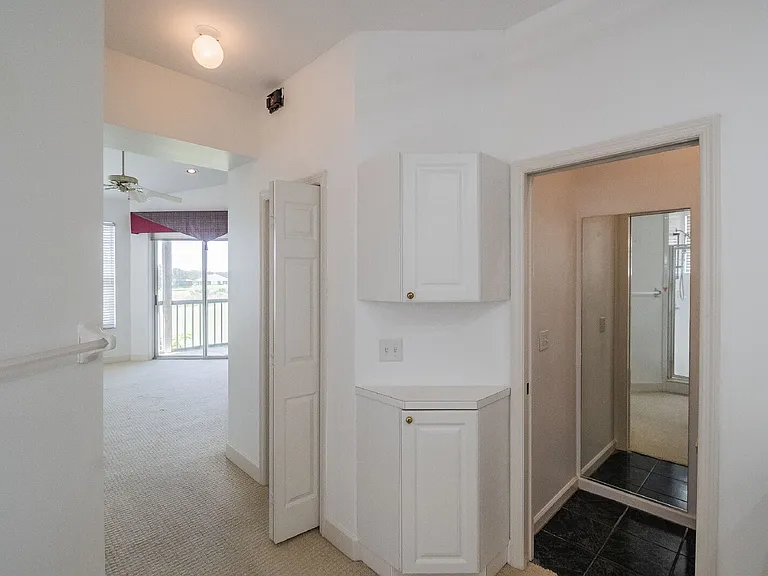 447 Enclave Pl — Photo 22