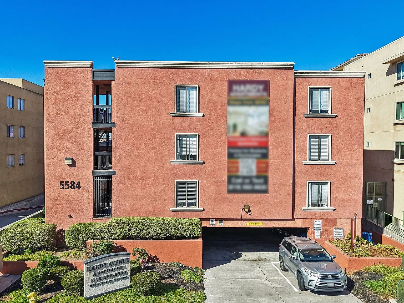 Hardy Avenue Apartments — Photo 2