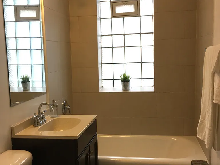 2318 W Granville Ave #3 — Photo 10