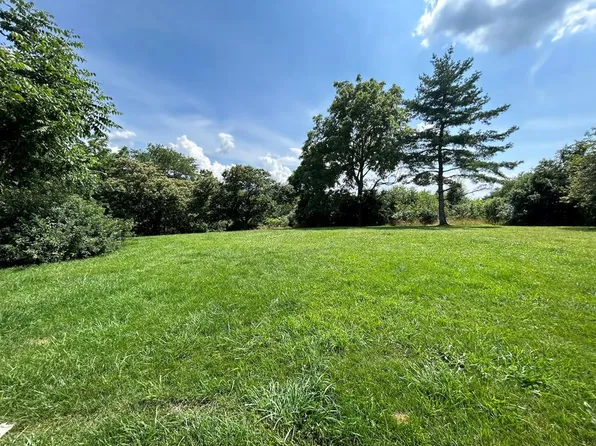 415 S 24th St, Wytheville, VA 24382