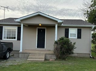 980 State Hwy E, Matthews, MO 63867