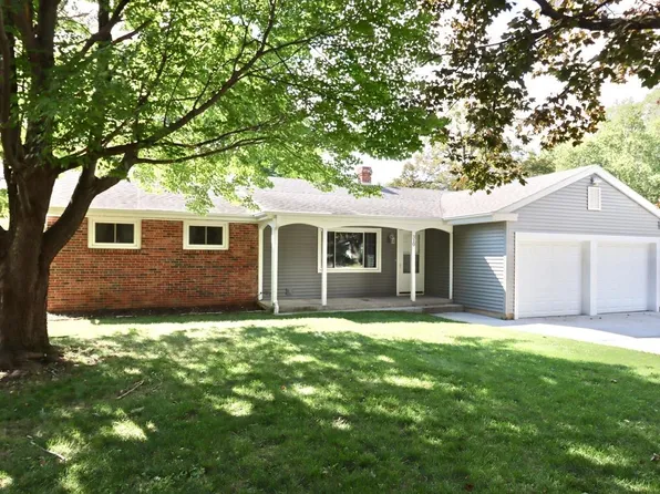 310 Gifford St, Orfordville, WI 53576