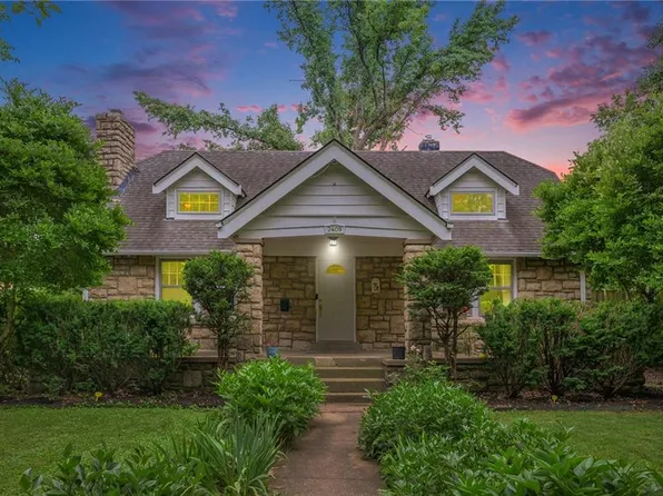 2409 E 73rd St, Kansas City, MO 64132