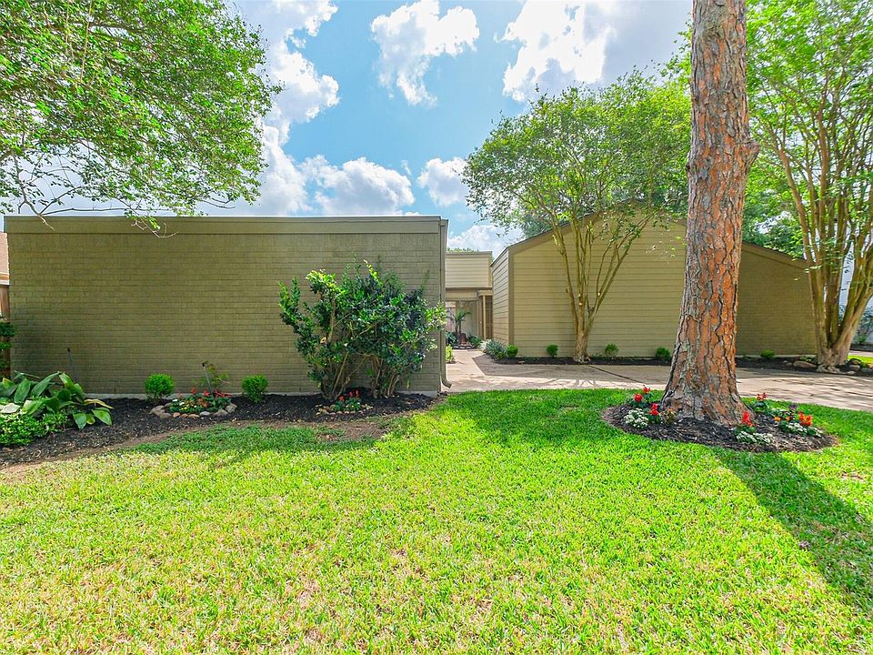 1st image of 10727 Villa Lea Ln