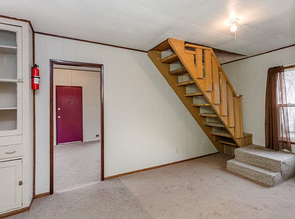 4th image of 819 N 8th Ave