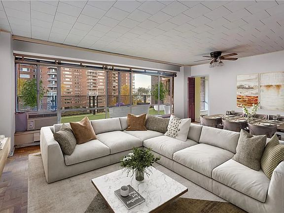 3rd image of 2727 Palisade Ave APT 8G