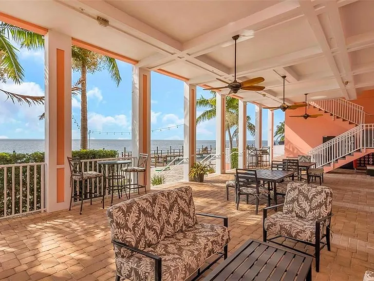 3873 Pompano Dr SE #D — Photo 81